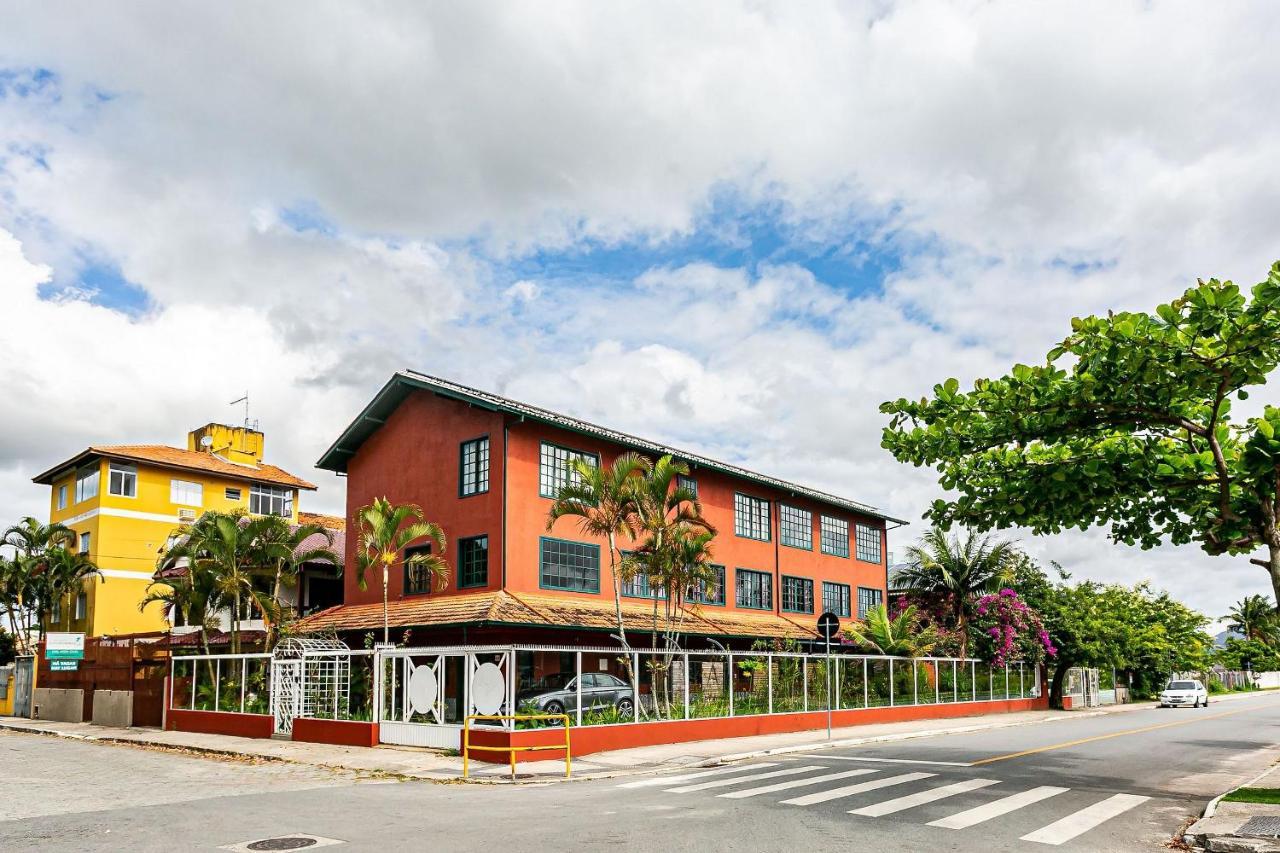 Studios Duplos E Individuais 450M Da Praia Rai Флорианополис Экстерьер фото